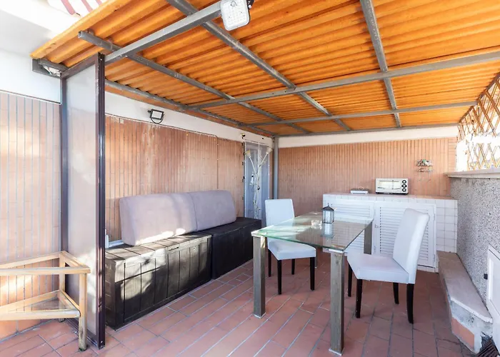 Labanca's Rooftop Attic * Roma